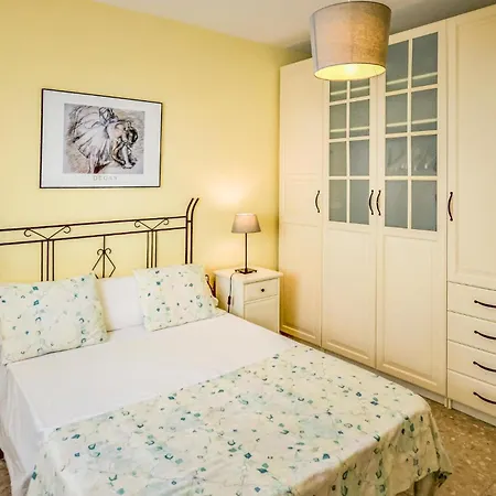 Pet Friendly In Vidreres Льорет-де-Мар